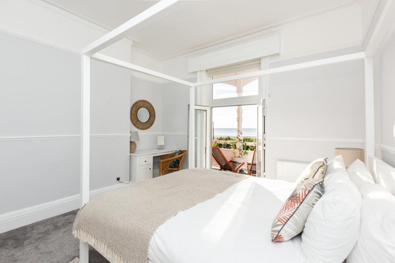 Apartmán A View Of The Bay- Panoramic Sea Views- Sleeps 4 Westgate-on-Sea Exteriér fotografie